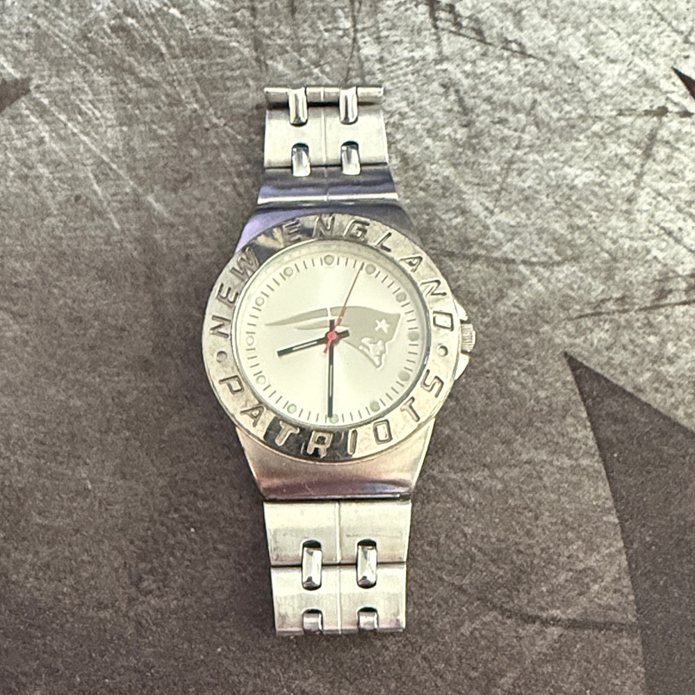 New England Patriots Silver Watch